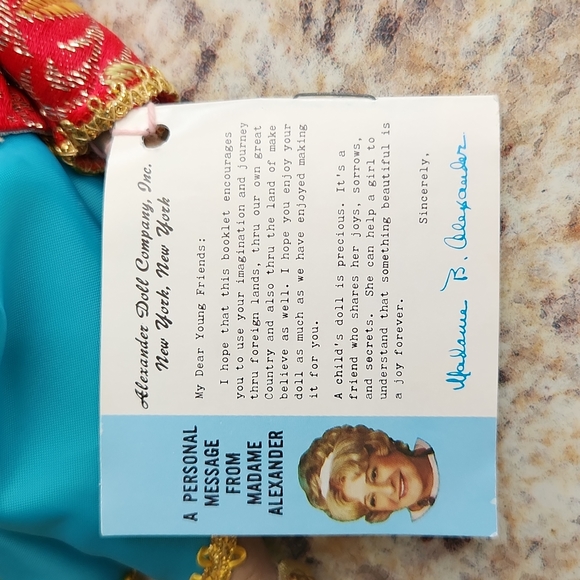 Vintage Madame Alexander Thailand Doll - Picture 4 of 7